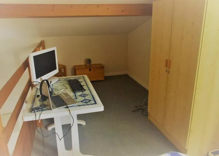 Charmante Maison De Proche Commerces Avec Piscine Et Wifi Gratuit